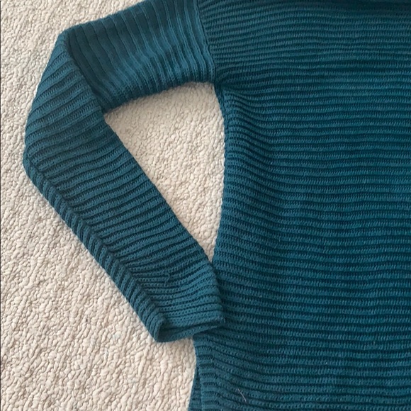 Vince Camuto Teal mock neck swearer cable knit - Picture 3 of 4